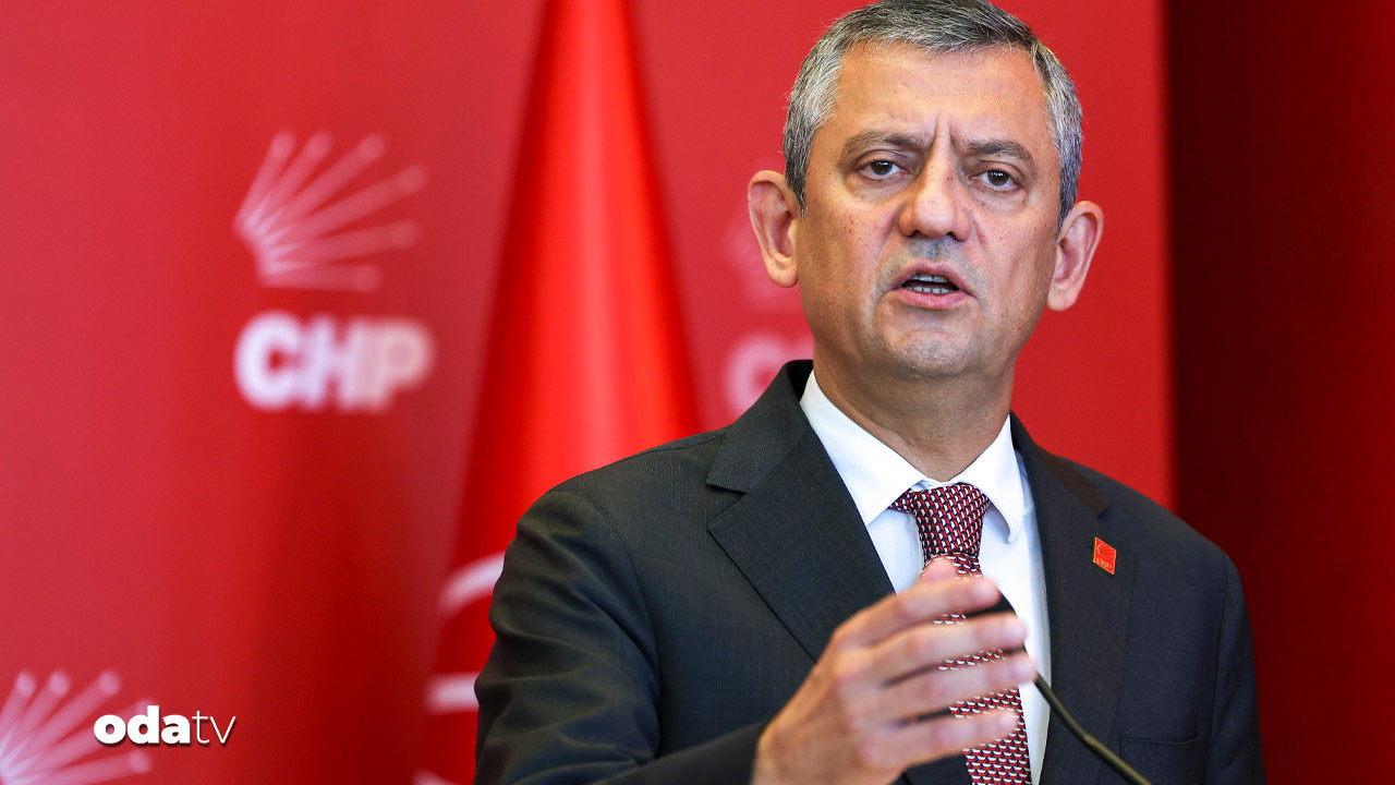 ozgur ozelden filistin mesaji aysenur ezgi eygiyi andi UQFAQk8R