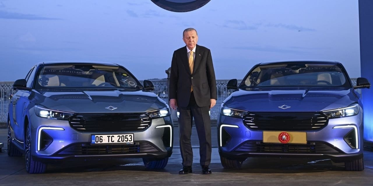 togg t10f hediye edildi erdogan direksiyonuna gecti vsmMf3Zd