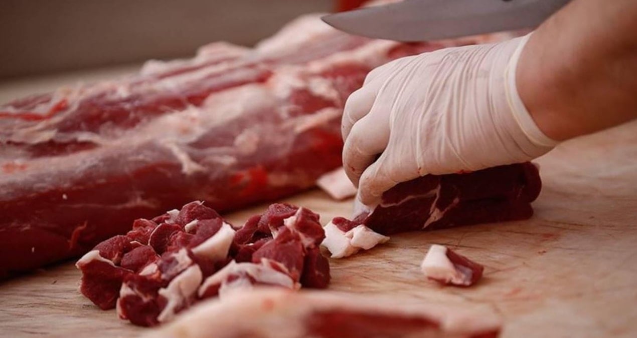 dev et ureticisi iflas etti alacaklilar kapiya dayandi 35P4XXMS.jpg