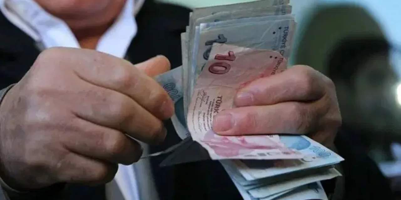 emekli anketinde akpyi zora sokacak sonuc 79 yBskw6YM.jpg