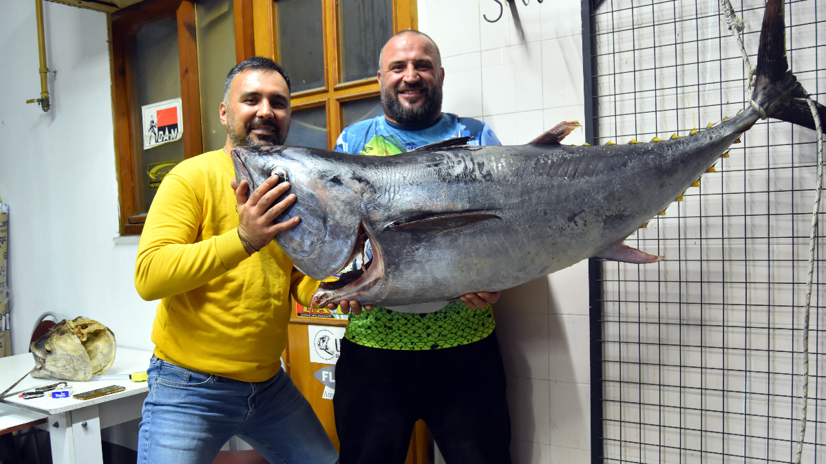 luleburgazli balikcidan 73 kiloluk dev orkinos avi wHBLdVC3.jpg