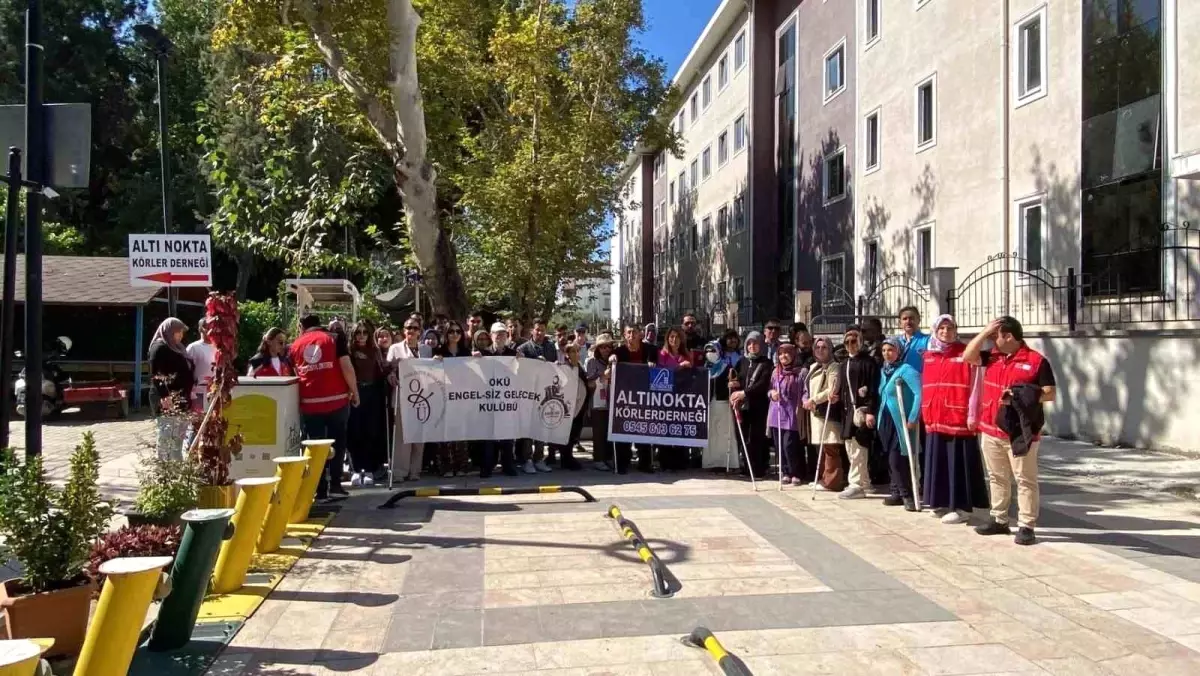 osmaniyede beyaz baston gorme engelliler gununde farkindalik yuruyusu duzenlendi iQEENJFZ.jpg