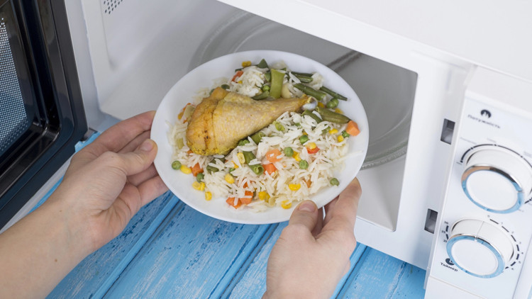 mikrodalga firinlar besin degerini yok ediyor mu bilim insanlari yanitladi rzUMMwI1.jpg