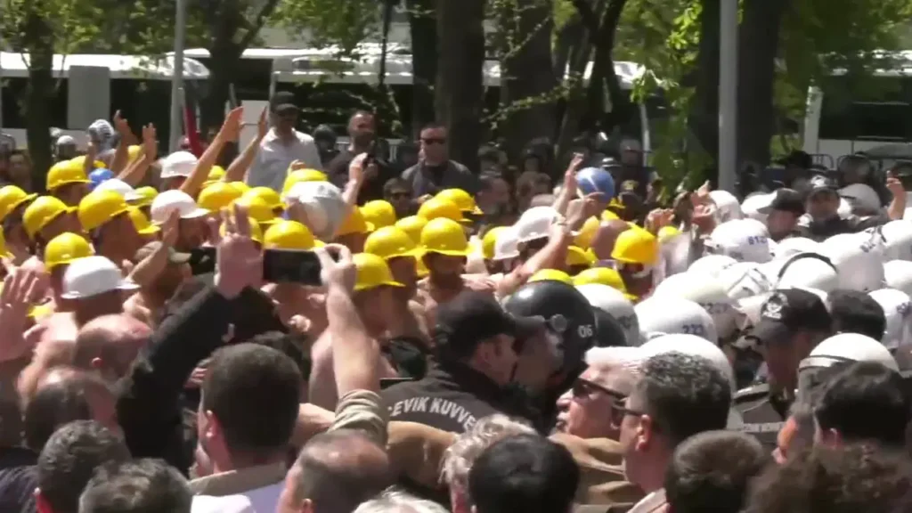 Ankara’da Maden İşçilerine Polis Engeli: Gökay Çakır ve Başaran Aksu Gözaltında