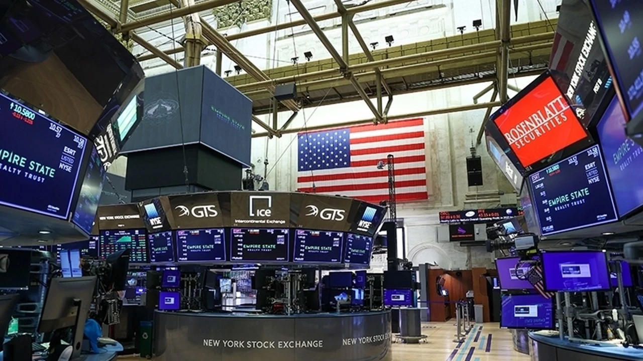 New York Borsası Rekorla Kapatıldı