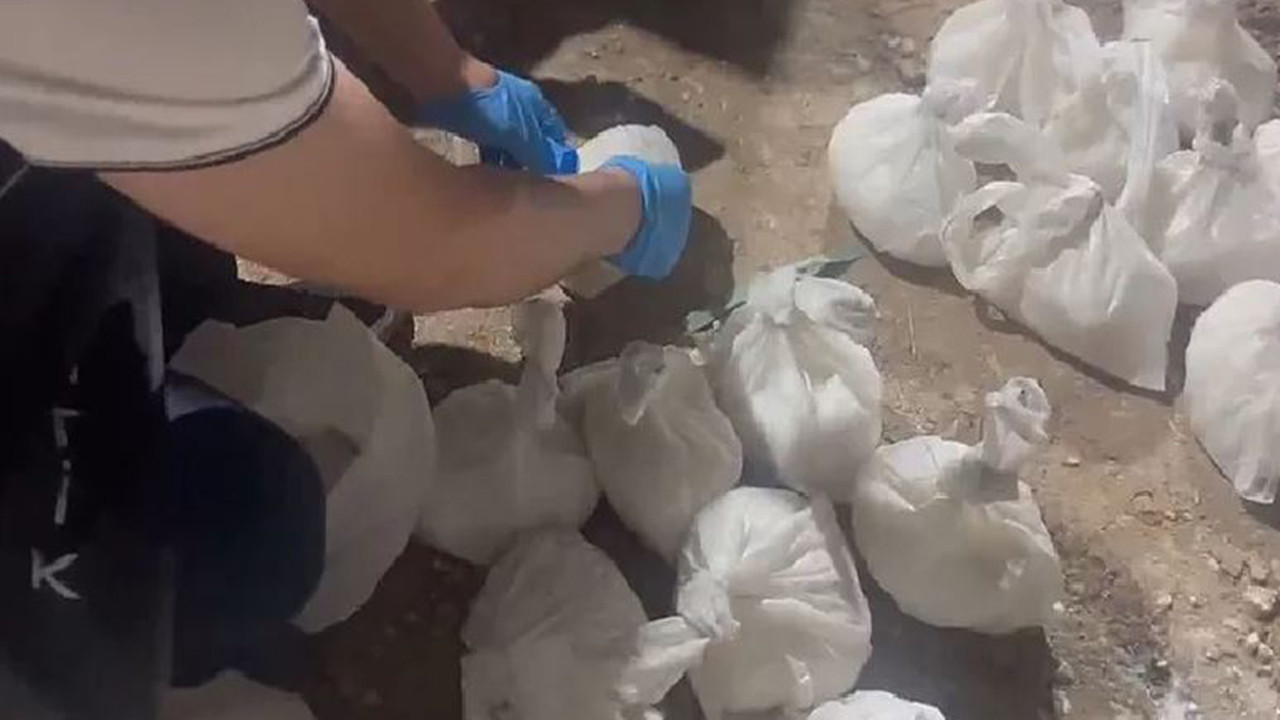 Mersin’de Depoda 27 Kilogram Uyuşturucu Madde Ele Geçirildi; İki Kişi Tutuklandı